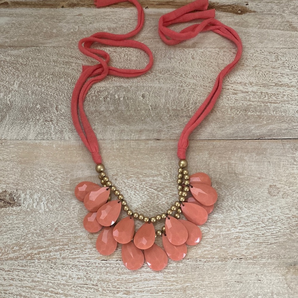 Tie Necklace